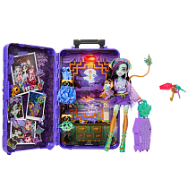 Картинка Кукла Monster High Gore-geous Oasis Jinafire Long Монстер Хай с чемоданом Джинафайр Лонг JDR52 от магазина gnom.land